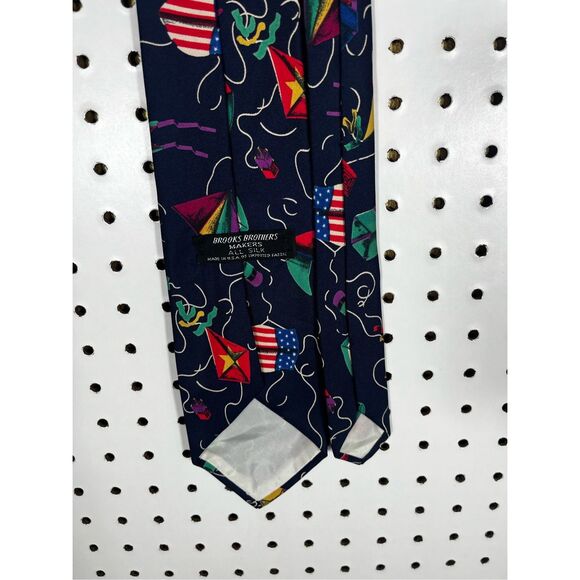 Brooks Brothers tie - Picture 6 of 6